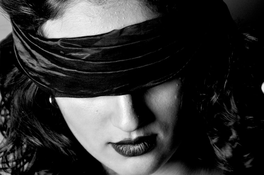 Photo Blindfold