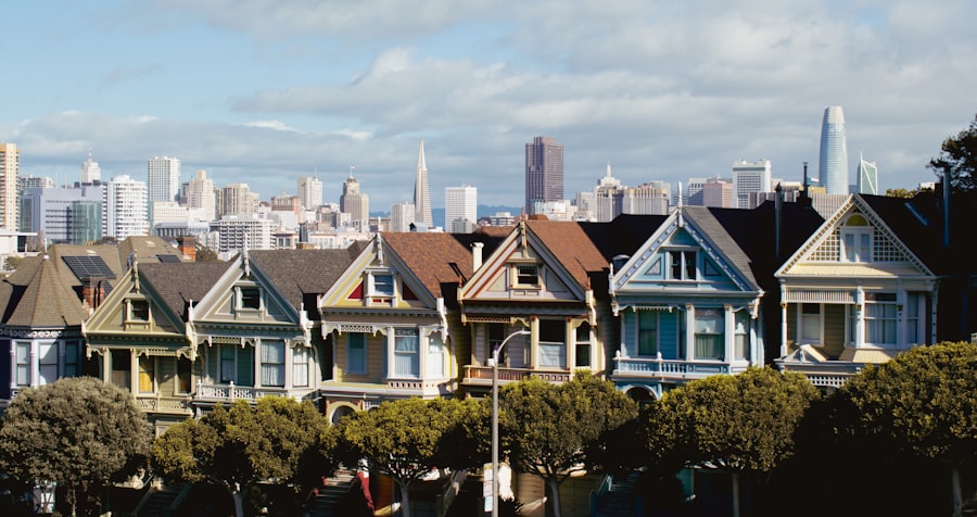 Photo Real Estate Intelligence